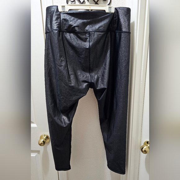 Calia Womens Metallic Gray Dark Pewter 7/8 Leggings Size Large NWOT - Picture 3 of 9